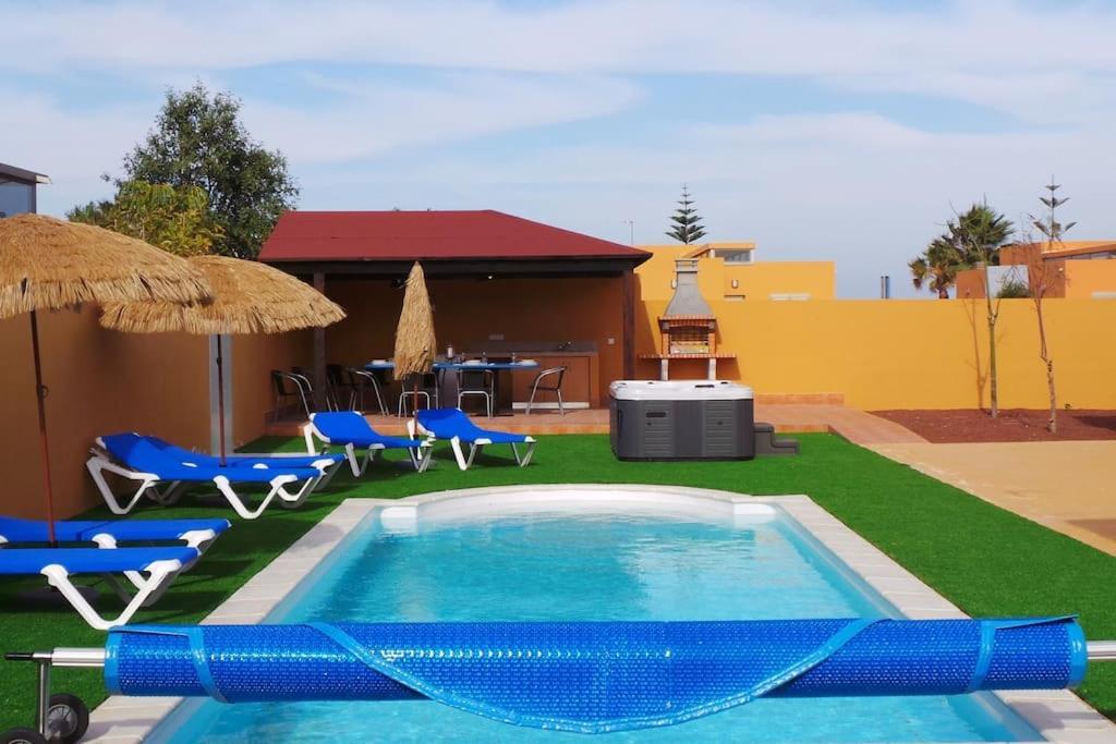 Luxury Villa At Golf Course 코스타 데 안티과 외부 사진